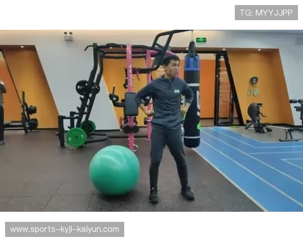 如何科学使用健身器材进行有效减肥训练？